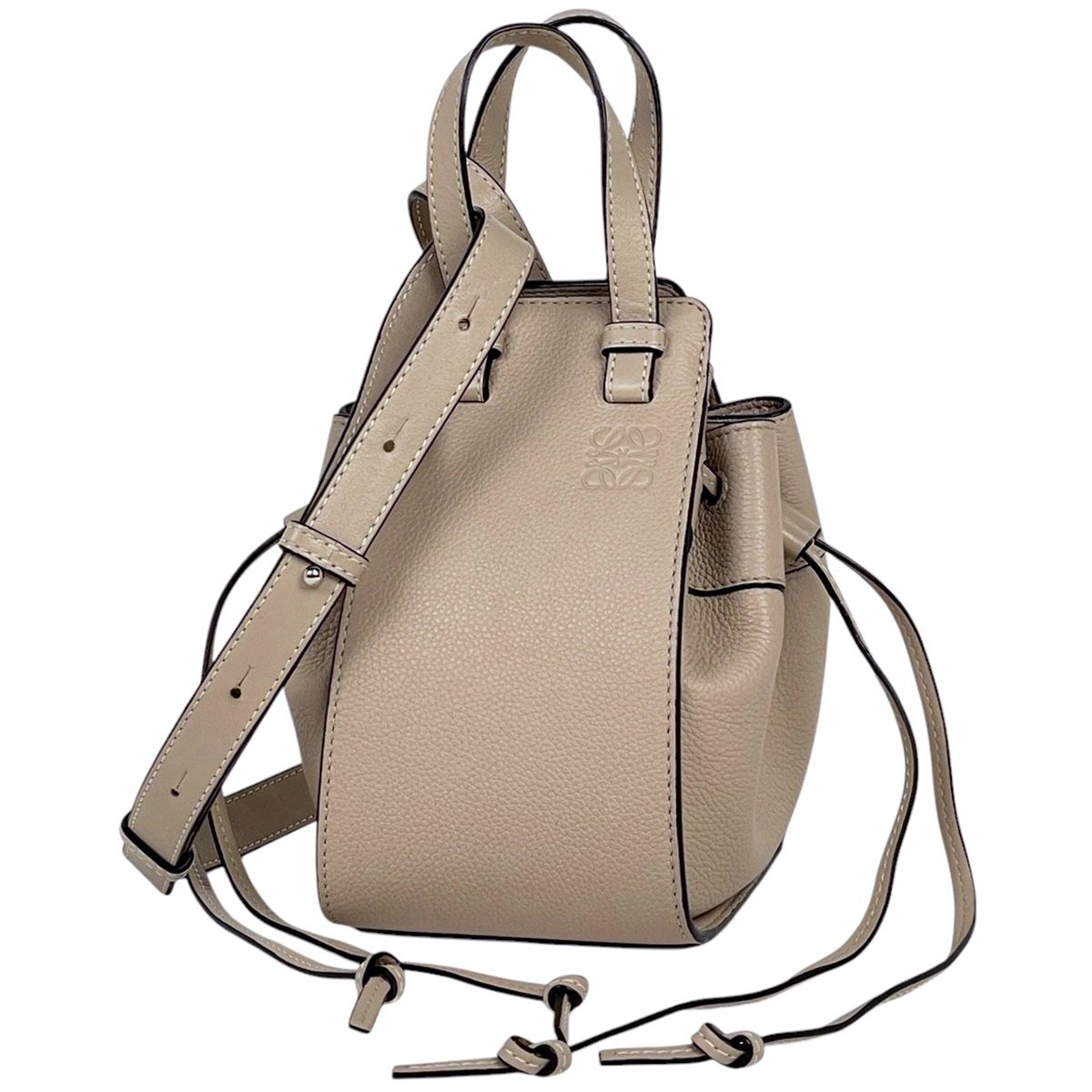 ロエベ　ハンモックミニ　2wayレザー バッグ ドローストリングス グレージュ 2WAYショルダー ファッション ロエベ ハンモックミニ 2wayレザー