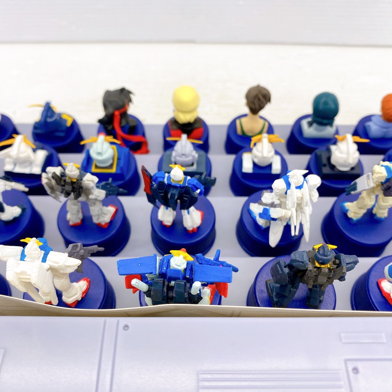 ガンダム　PEPSI　スペースコロニー型コレクションステージ　ボトルキャップ ペプシガンダムボトルキャップ+ガンダムスペースコロニー型