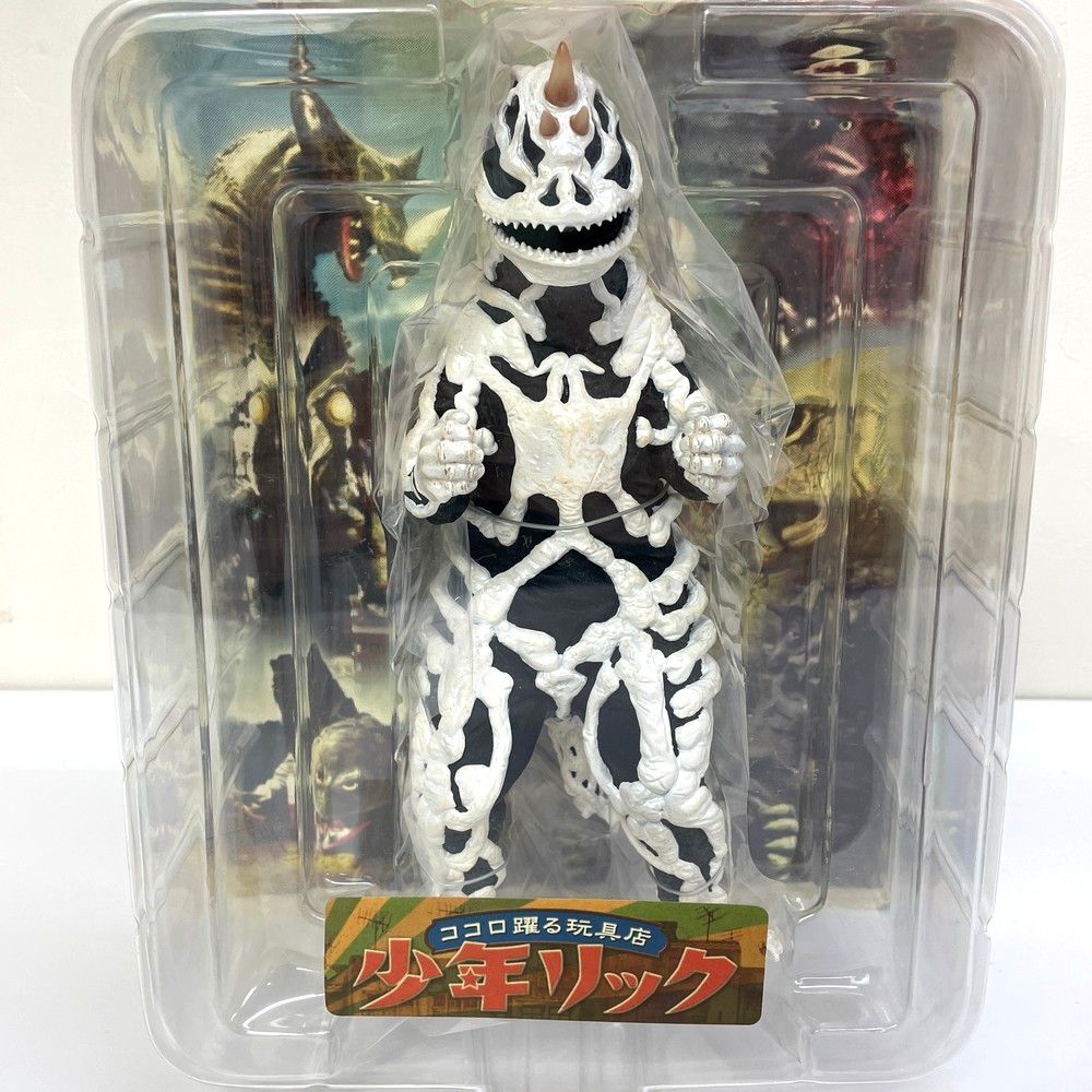 フィギュア