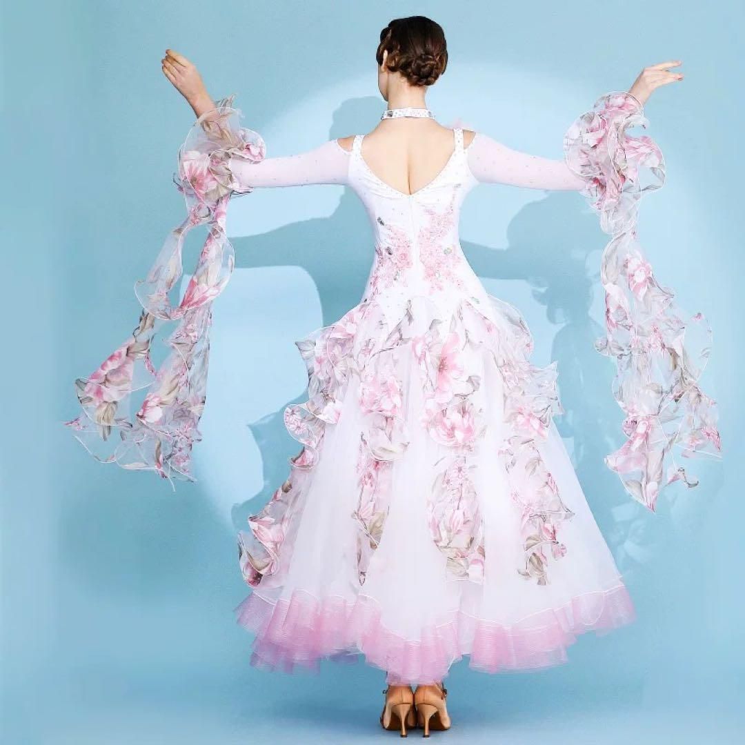 スタンダードドレス　発表会　デモにもおすすめ 豪華ストーン付きスタンダードドレス✨ 競技会や発表会、デモにも