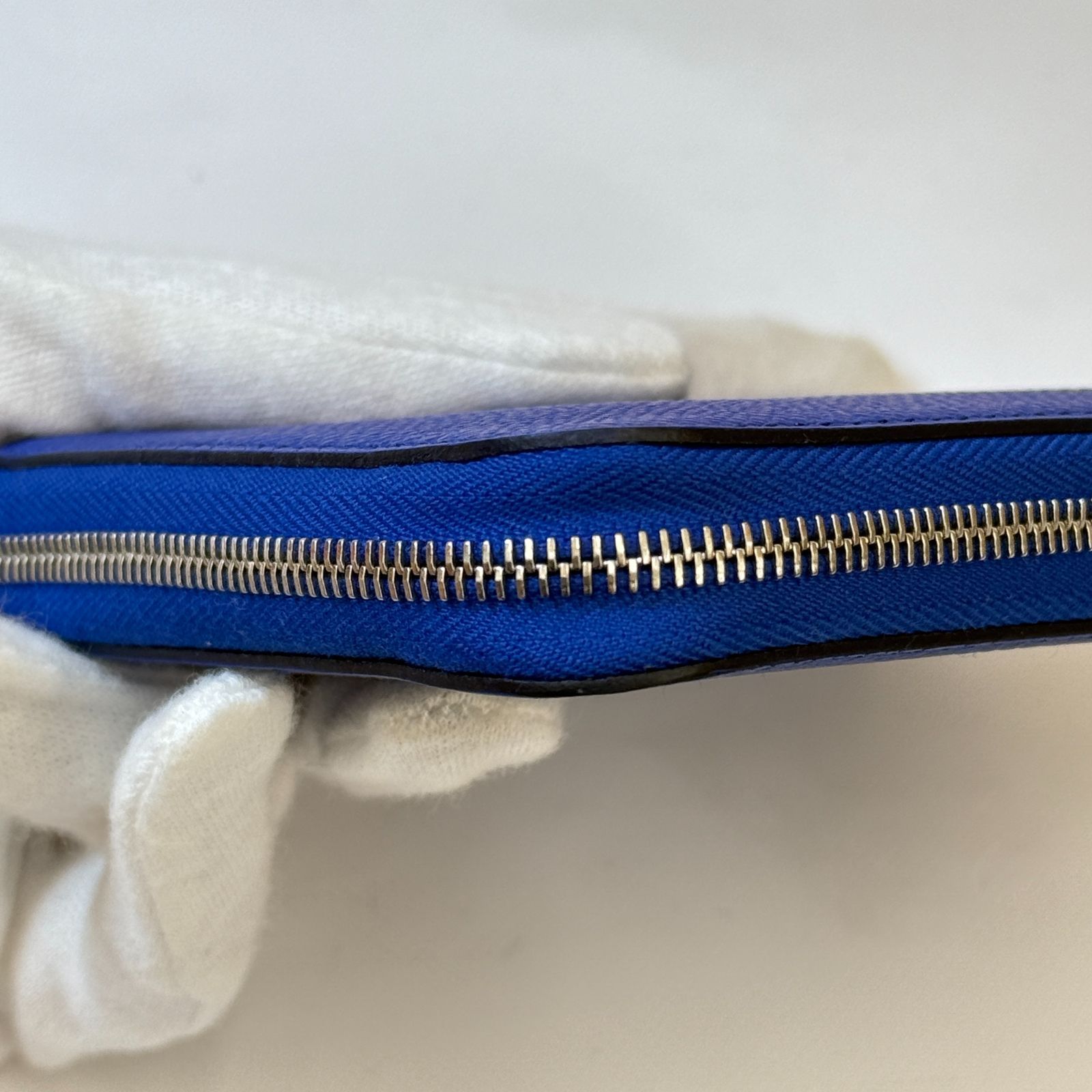 鑑定済み【 美品 】エルメス 《 シルクイン 》 コンパクト エプソン 