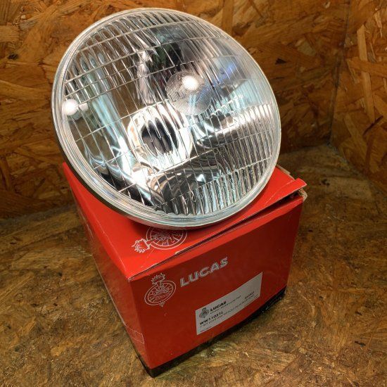 ルーカス 純正 ヘッドライトレンズ 7インチ トライアンフ ＡＪＳ ＢＳＡ LUCAS triumph WW11051L