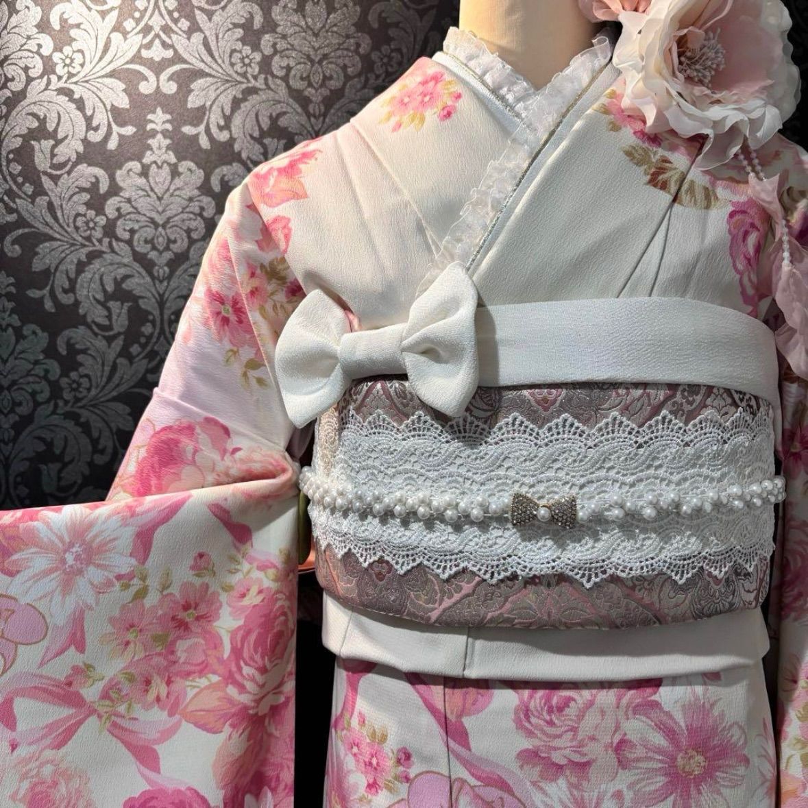 美品　マイメロ　希少　花模様　淡色　逸品　振袖　フルセット 振り袖 美品 マイメロ 希少 花模様 淡色 逸品 振袖 フルセット 振り袖