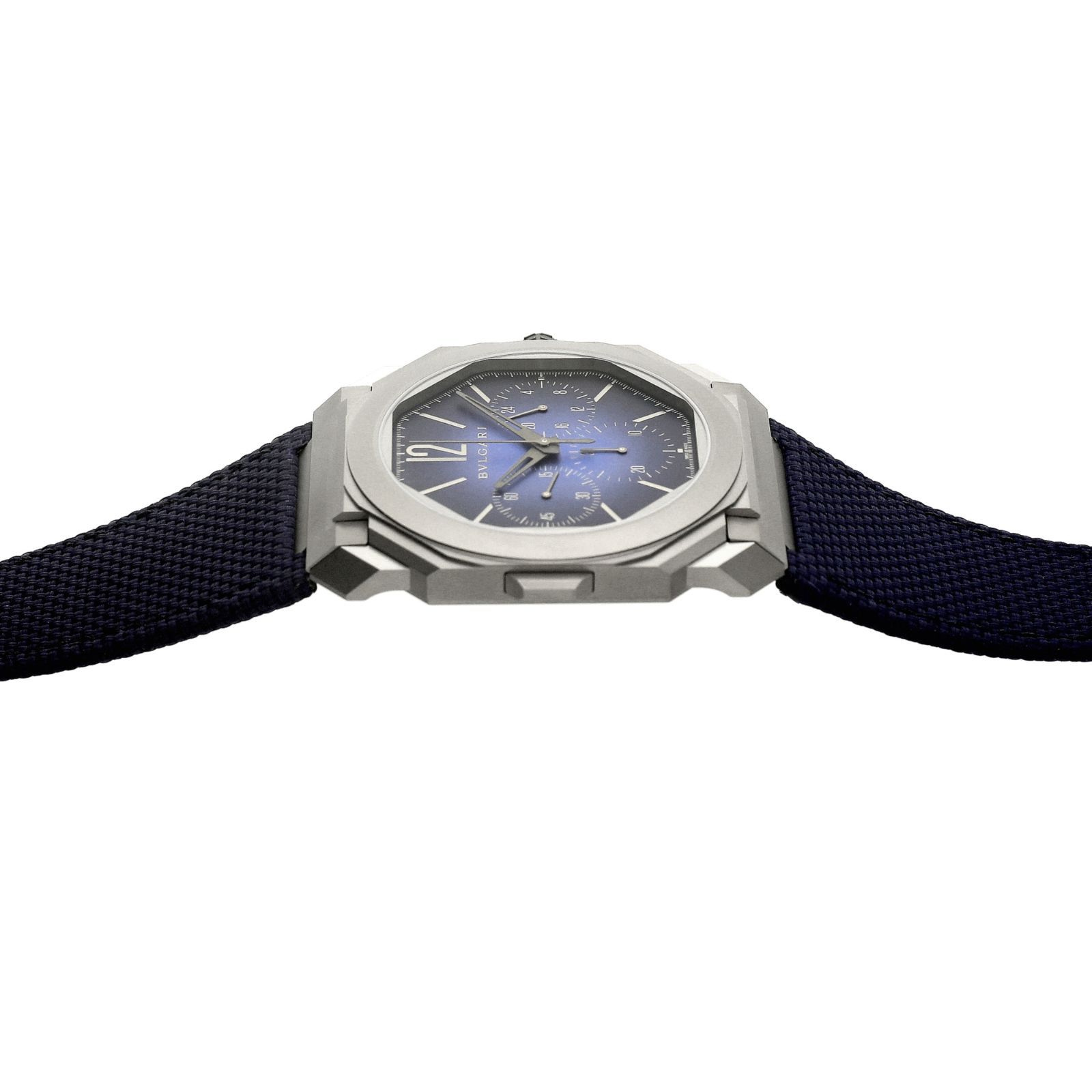 新品】 ブルガリ 時計 オクト フィニッシモ クロノグラフ GMT 103889