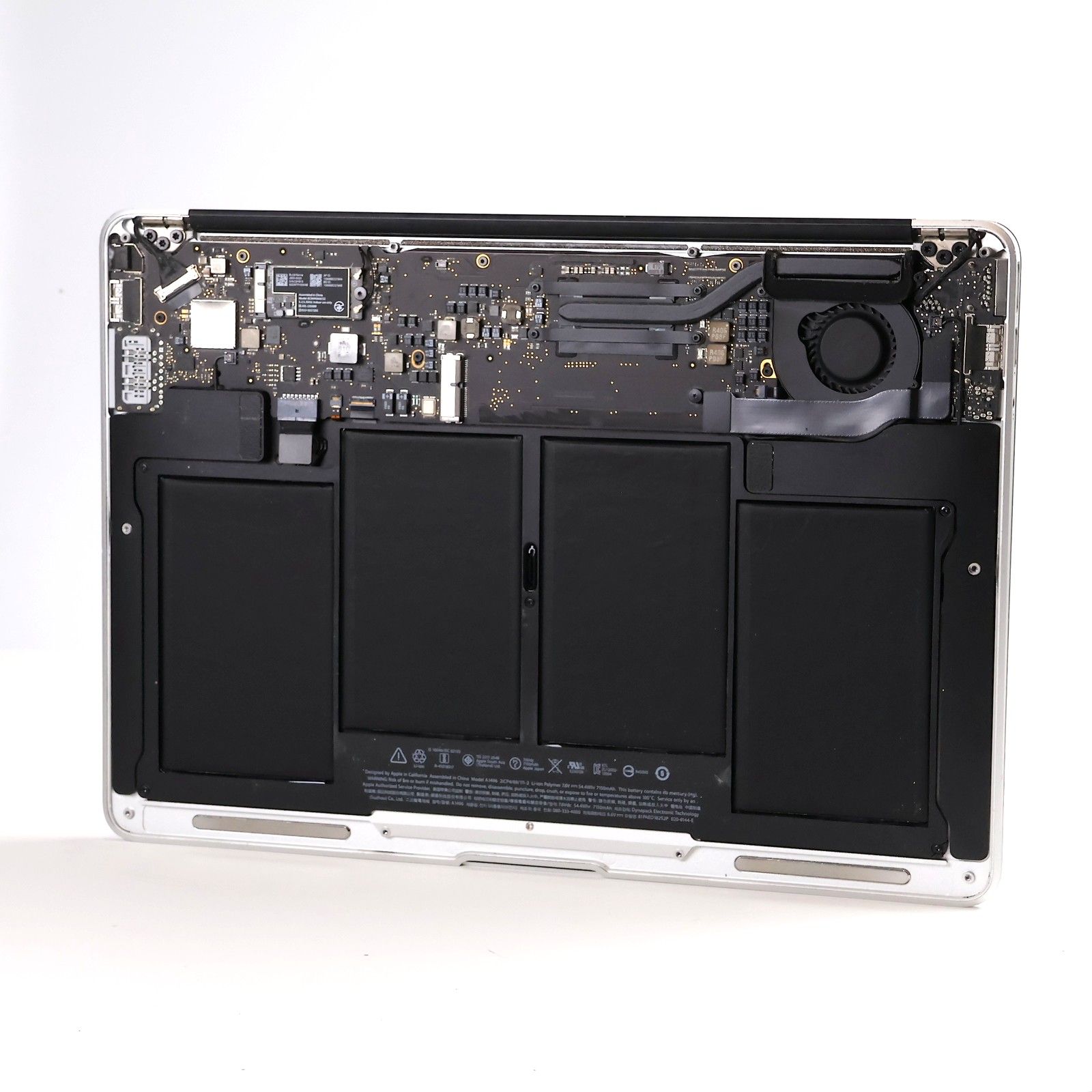 MacBook Air A1466 ジャンク品(動作未確認) 中古 Apple MacBook Air 13 inch A1466 ジャンク 動作未確認