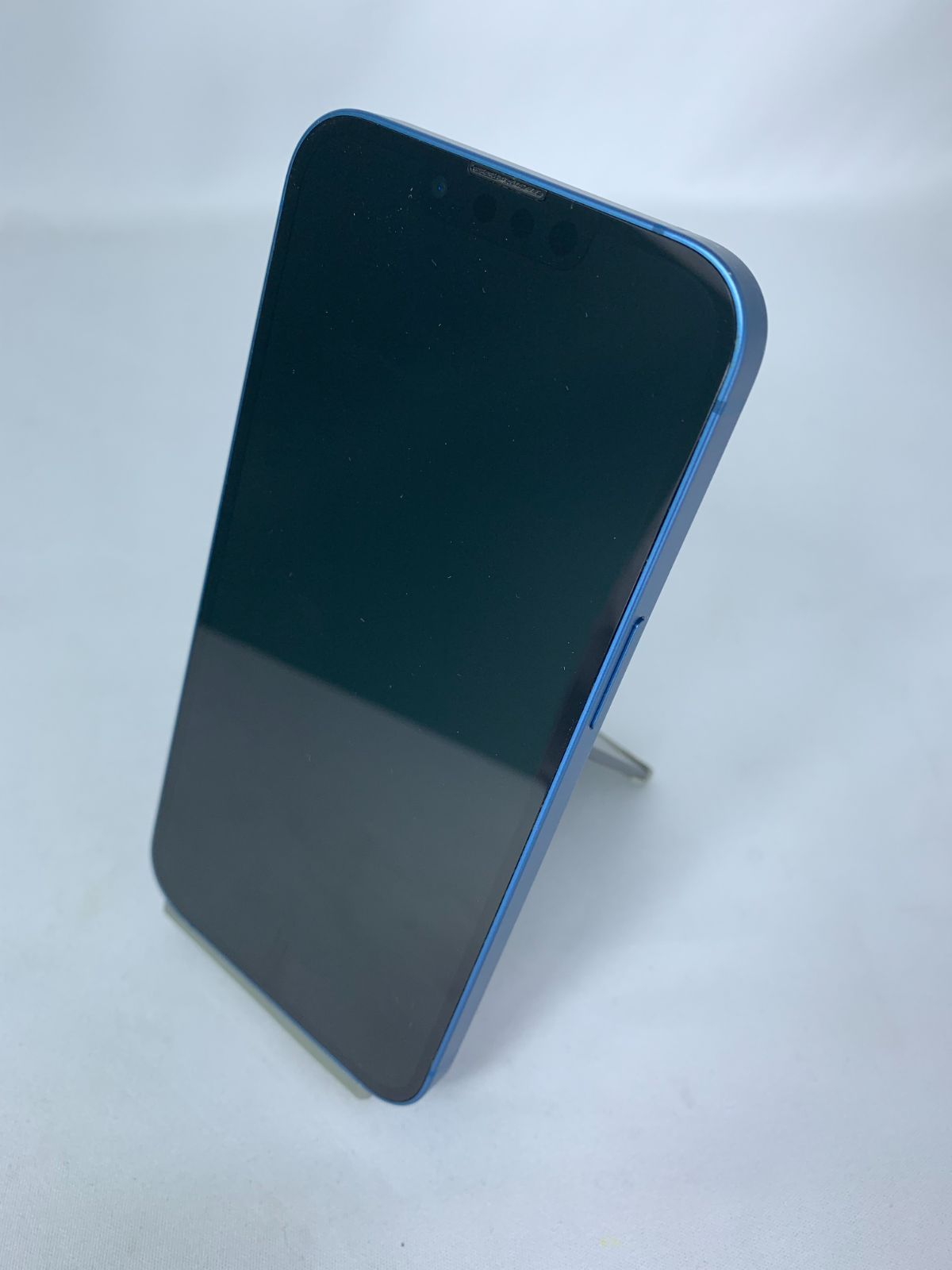中古・バッテリー劣化・フレームキズ・異音】iPhone 13 128GB