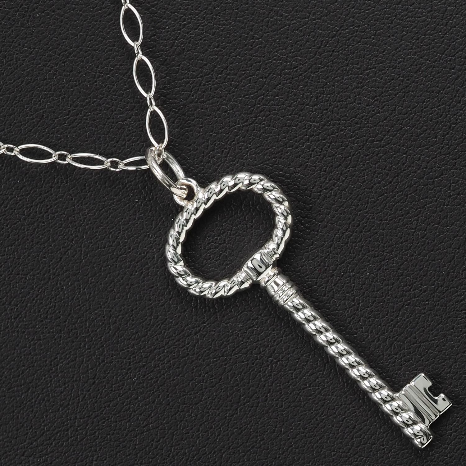TIFFANY&Co.】ティファニー オーバルキー シルバー925 レディース 