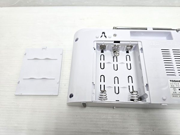 品】 TOSHIBA 東芝 CDラジオ スリムボディ TY-C24 ホワイト 2024年製