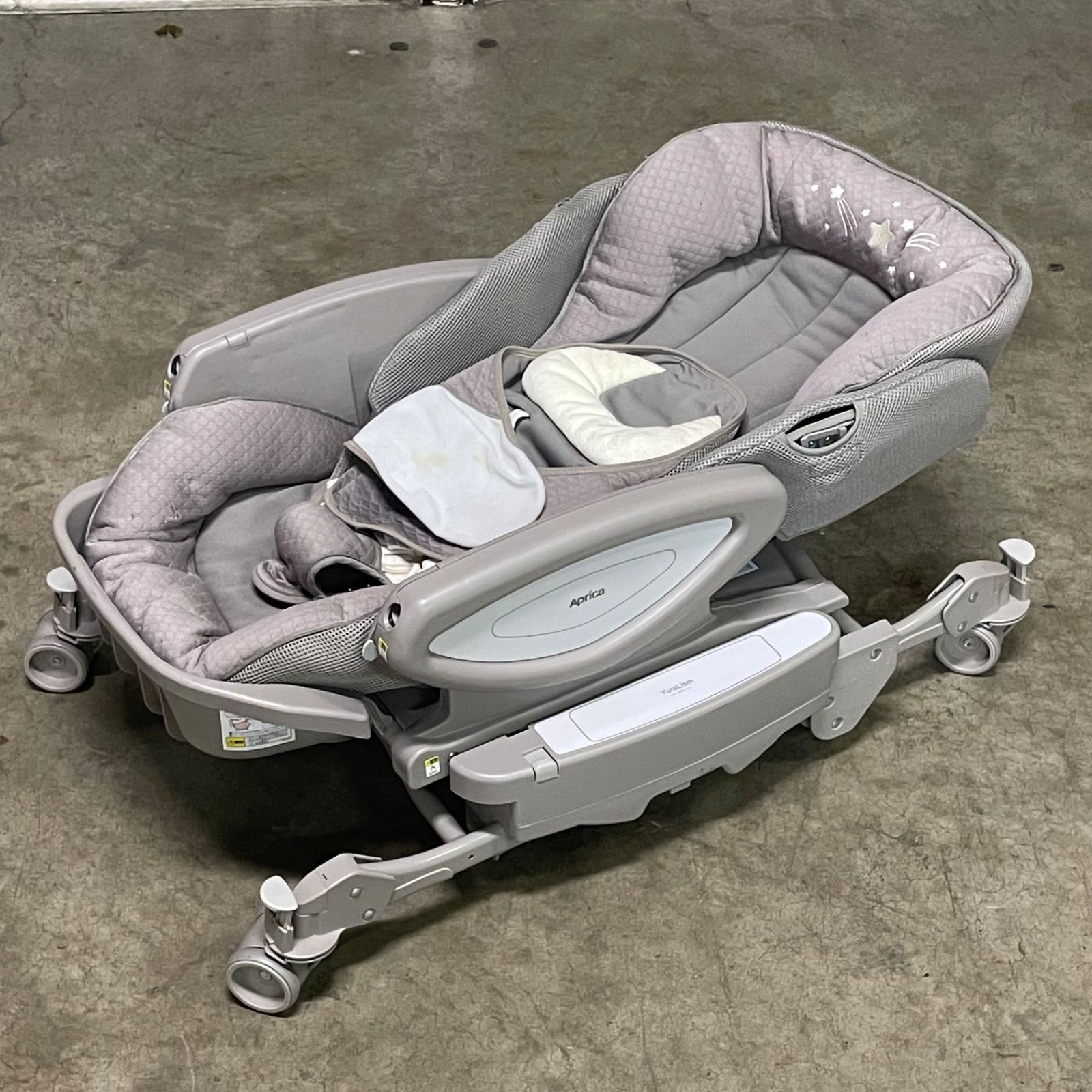 最上位機種　Aprica ユラリズム オート プレミアム　プラス　電動　ゆりかご ユラリズム オートプレミアム AC（電動スウィング