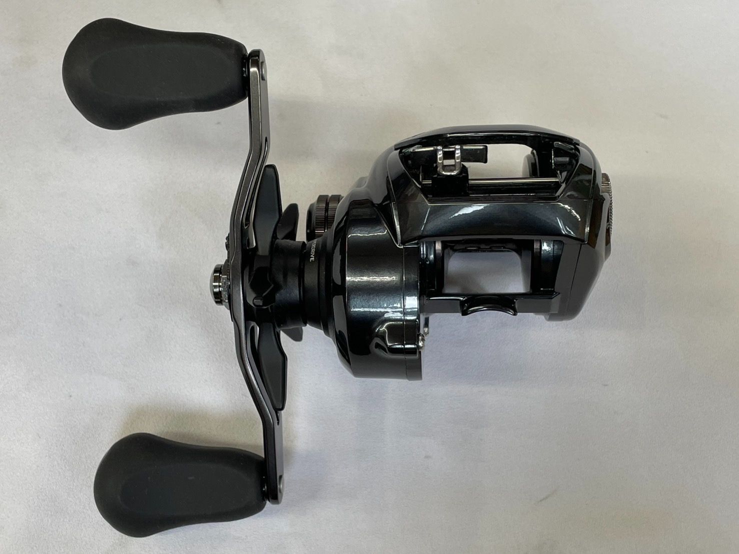 Daiwa ダイワ TATULA タトゥーラ TW300 ベイトリール ダイワ