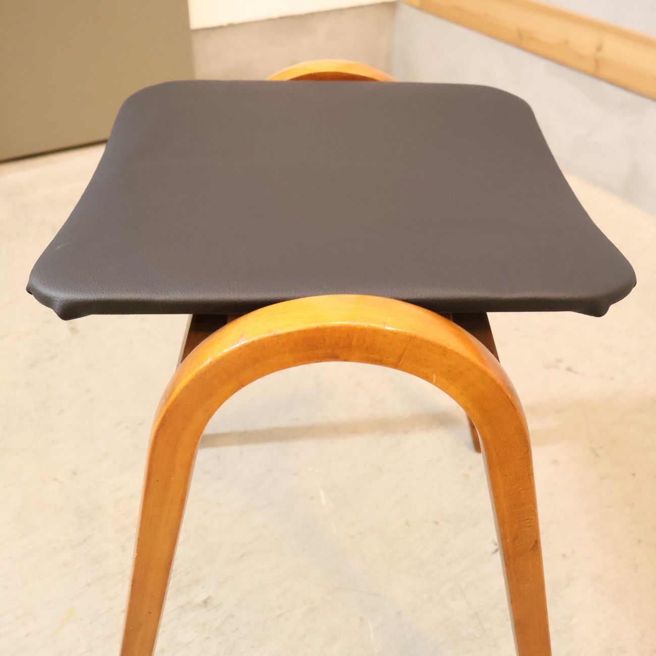 IDC OTSUKA 大塚家具 スタッキングスツール 剣持勇 秋田木工 AKIMOKU