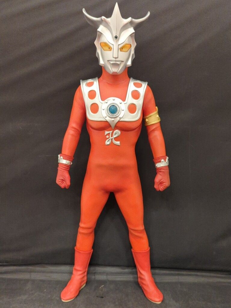 エクスプラス ギガンティックシリーズ 少年リック限定版　ウルトラマンレオ（発光） ウルトラマンレオ