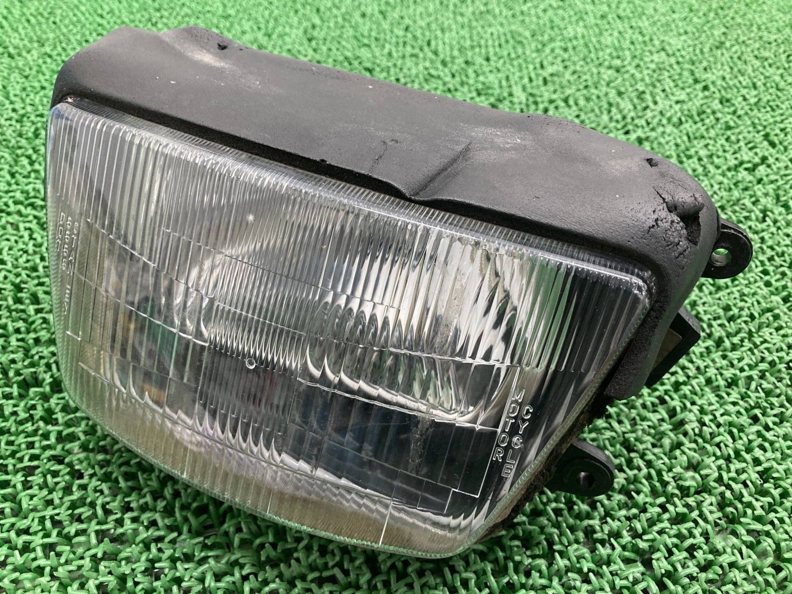 RGV250ガンマ ヘッドライト 5558 スズキ 純正 バイク 部品 VJ22A 割れ欠け無し 品薄 品 車検 Genuine yT