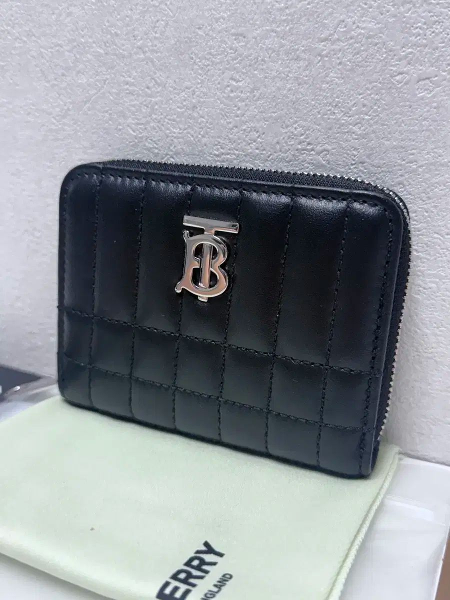 Quilted ローラ