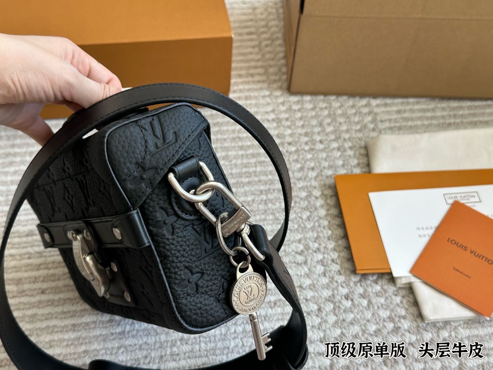 エルヴィー スピーディ