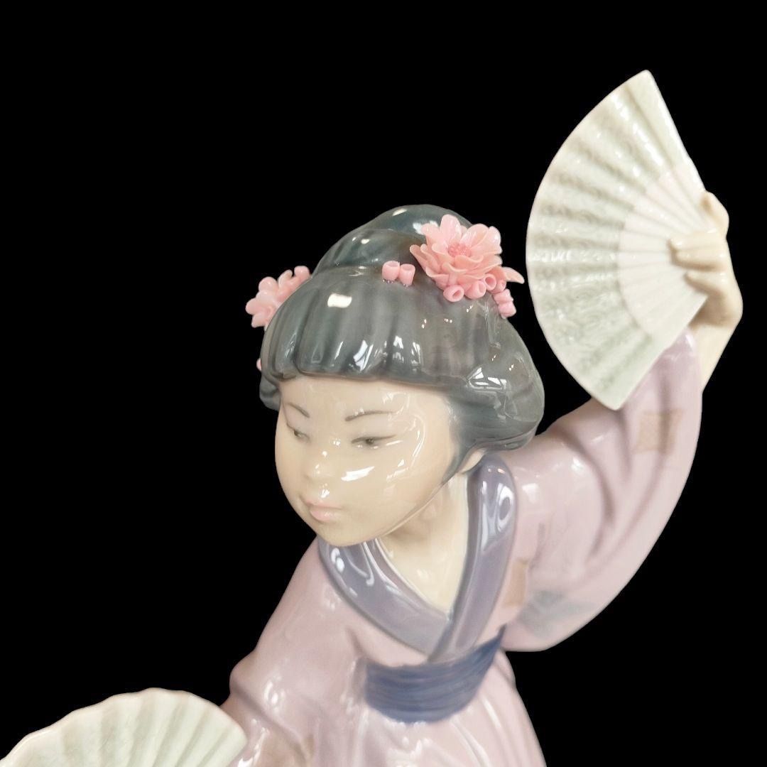 LLADRO - リヤドロ LLADRO 踊り子 着物 扇子 和装 舞い 陶器 芸者 人形 美品 リヤドロ LLADRO 踊り子 着物 扇子 和装 舞い 陶器 芸者 人形 美