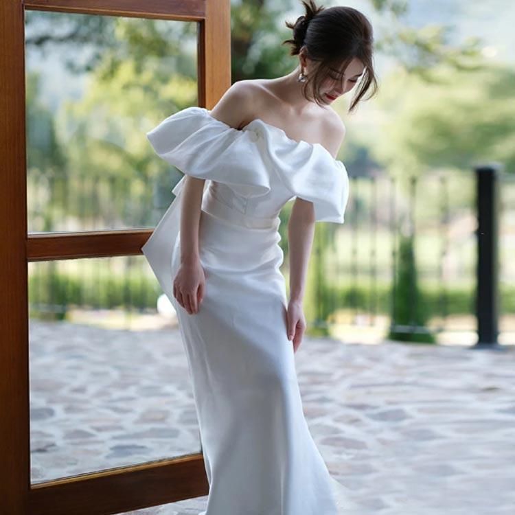 【ウエディング】オフショルダーパーティードレス　花嫁二次会使用 ウエディングドレス 購入 シンプル 花嫁 白 オフショルダー 結婚