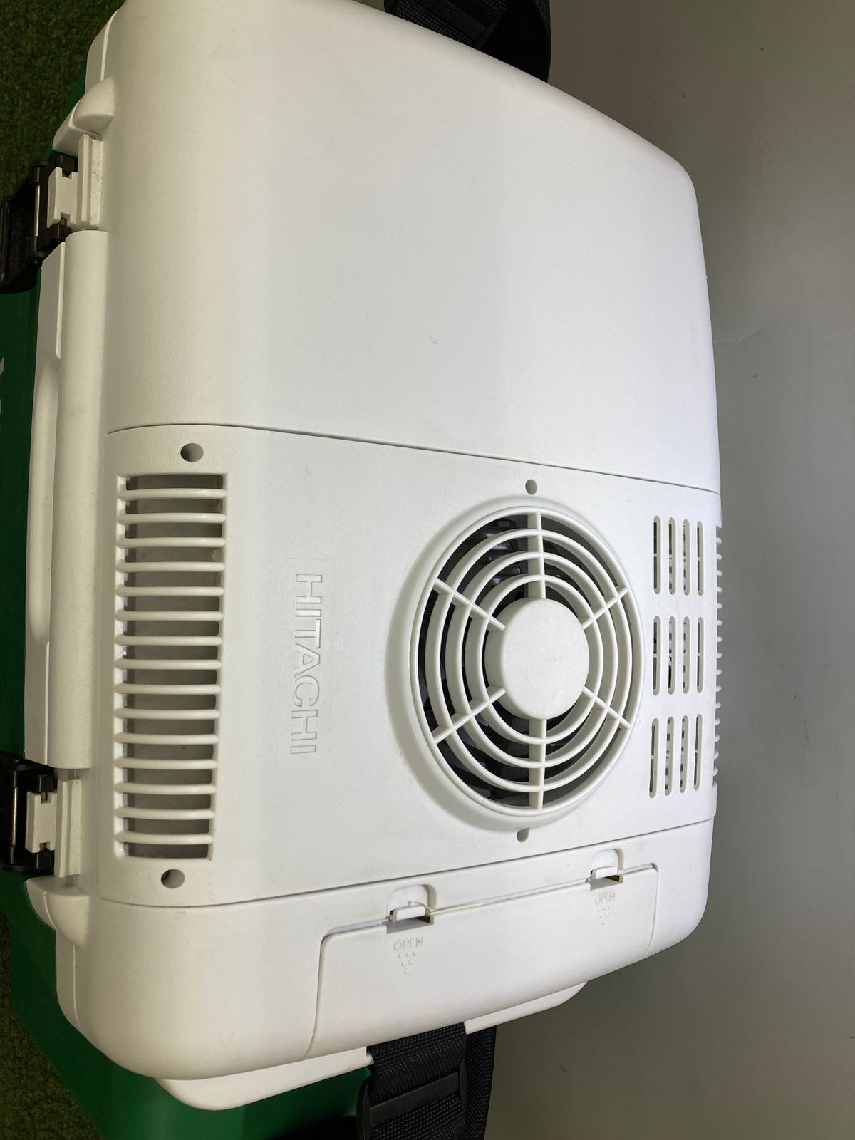 コードレス冷温庫 UL18DSL