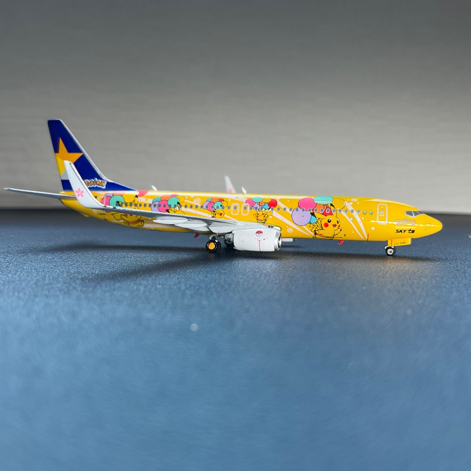 ポイント5倍1:130 スカイマーク ピカチュウジェットBC1 B737-800 航空機・ヘリコプター