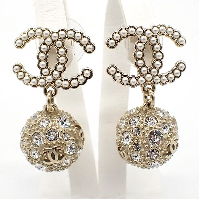CHANEL コスチュームピアス シャネル CHANEL ピアス コスチュームジュエリー ココマーク 2021年