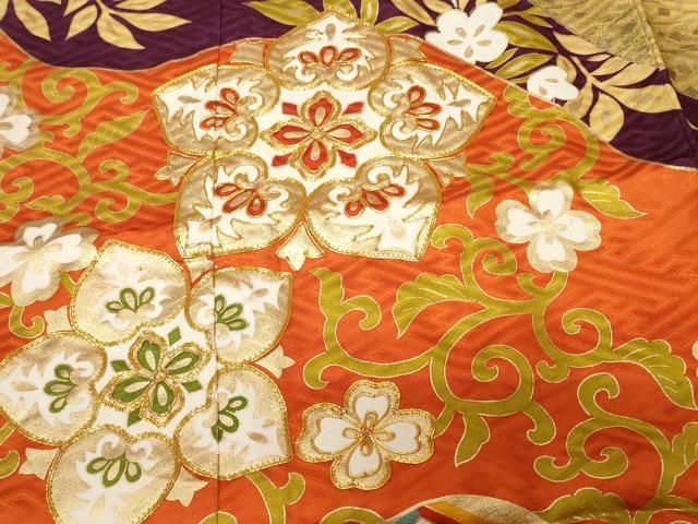 専用ページ振袖 正絹 上品な華やかさ 色味の良い花 袷 着物 U-1567 専用ページ振袖 正絹 上品な華やかさ 色味の良い花 袷 着物 U-1567