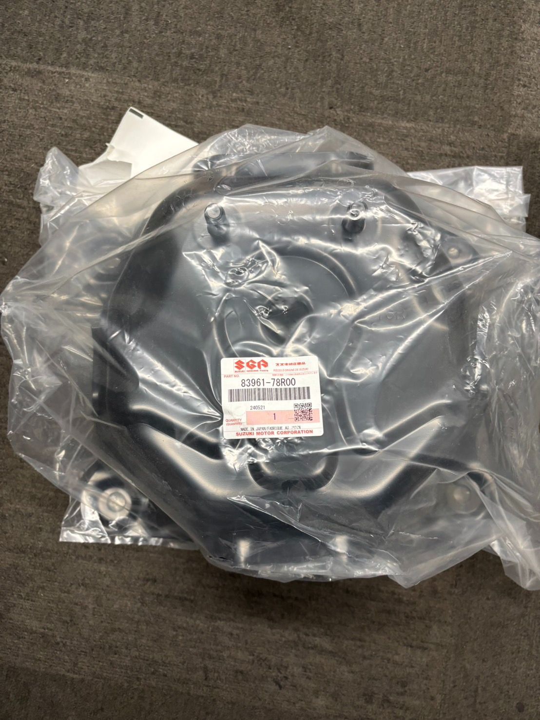 スズキ純正 新品未開封ジムニースペアタイヤブラケット - メルカリ
