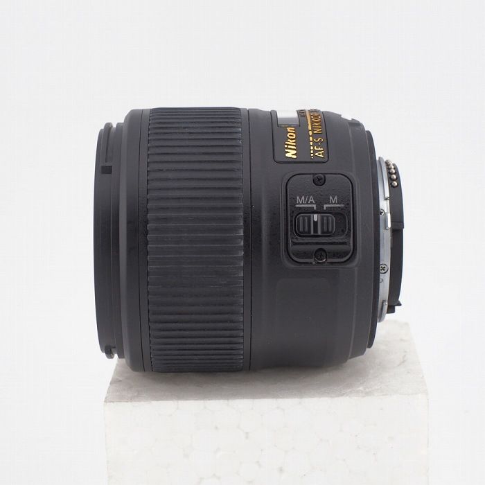 ニコン Nikon