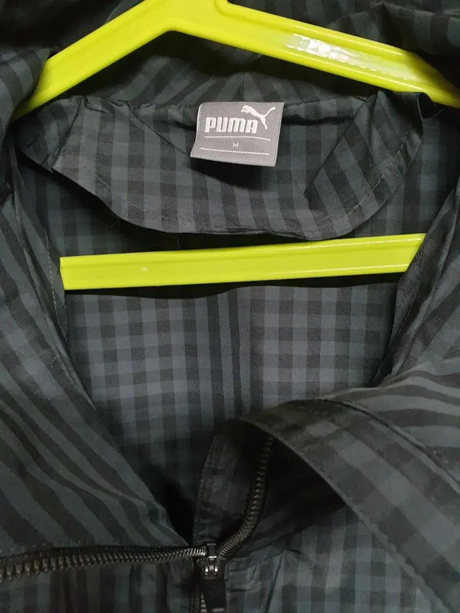 PUMA(プーマ) レディースコート 販売しています