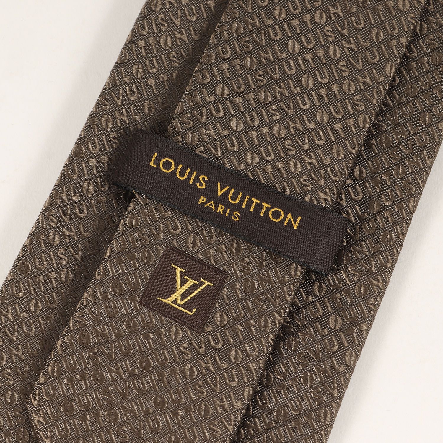 美品 ルイヴィトン Louis Vuitton ネクタイ シルク ブラック 同色