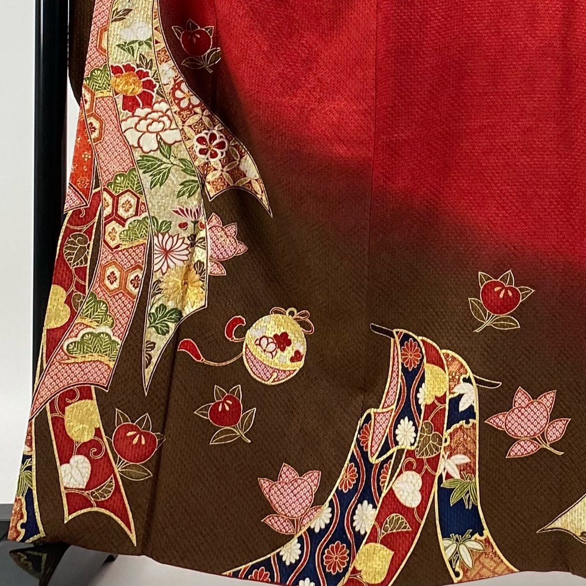 美品　染分け　刺繍　金彩　逸品　珍品　振袖　フルセット 振り袖 振袖 豪華 刺繍 金彩 紋意匠 身丈171cm 振袖 豪華 銀通し 刺繍
