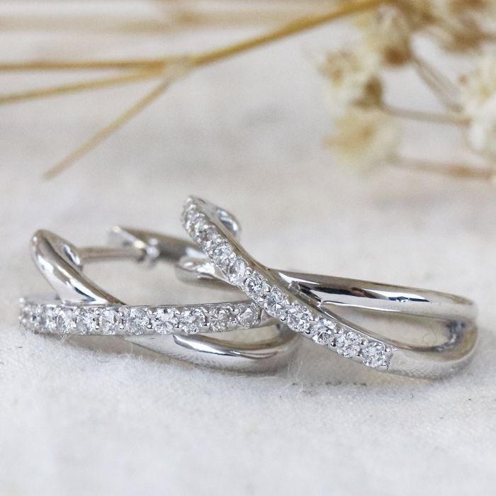 18金 ピアス 誕生石 レディース フープピアス k18 月