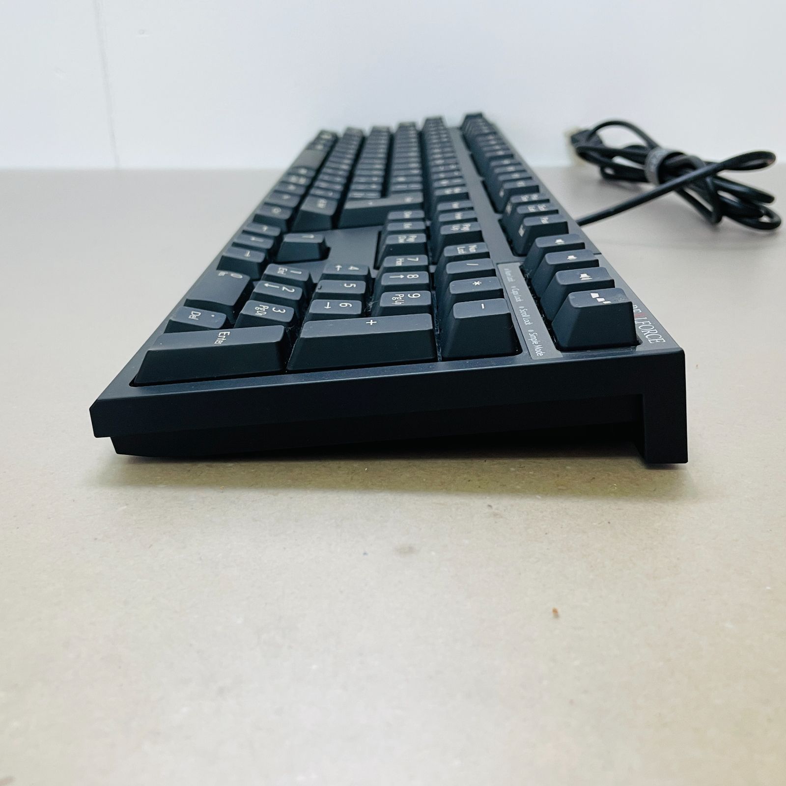美品 東プレ REALFORCE 有線キーボード R3SA31【C3249-100