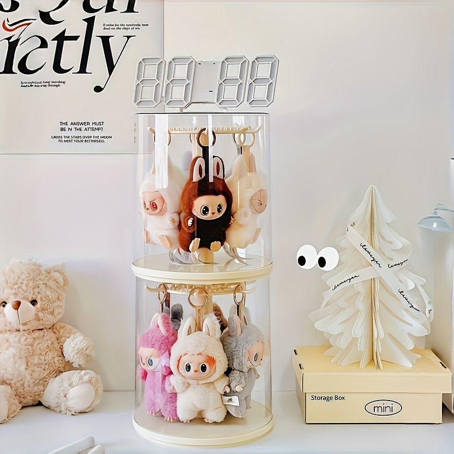 LABUBUコレクション 360度回転アクリルディスプレイキャビネット - ストッキング 装飾像 キーリング＆ペンダント用フック付き防塵収納ラック 木製ベースのクリアアクリルオーガナイザー コレクターへの完璧なギフト おもちゃ収納