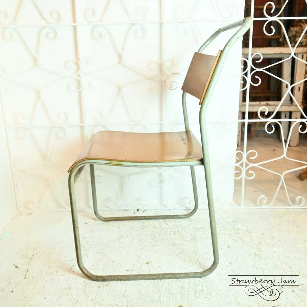 L3705-226-8 フランスヴィンテージチェア キッチンチェア スタッキング