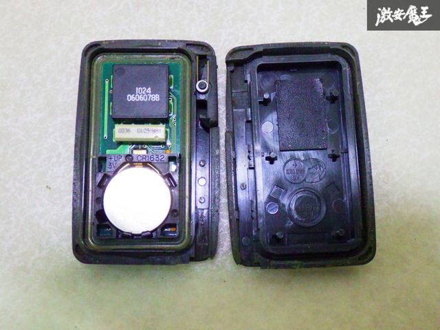 トヨタ　純正　スマートキー  リモコン　キーレス　両側　スライドドア　10個➕1 2025年最新】Yahoo!オークション -トヨタ純正キーレスの中古品