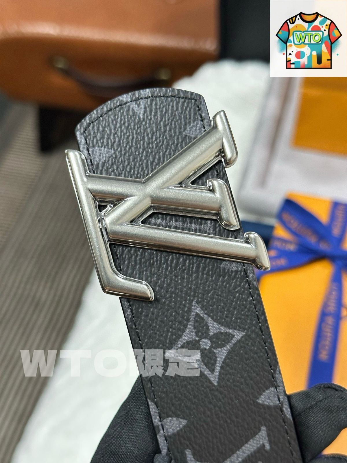Louis Vuitton モノグラム ベルト グレー/ブラック 今日特価】Louis Vuitton モノグラムブラックベルト M8846-2