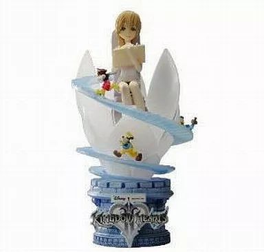 【新品】キングダムハーツ2 フォーメーションアーツ ロクサス リク ナミネ 王様 新品】キングダムハーツ2 フォーメーションアーツ ロクサス リク