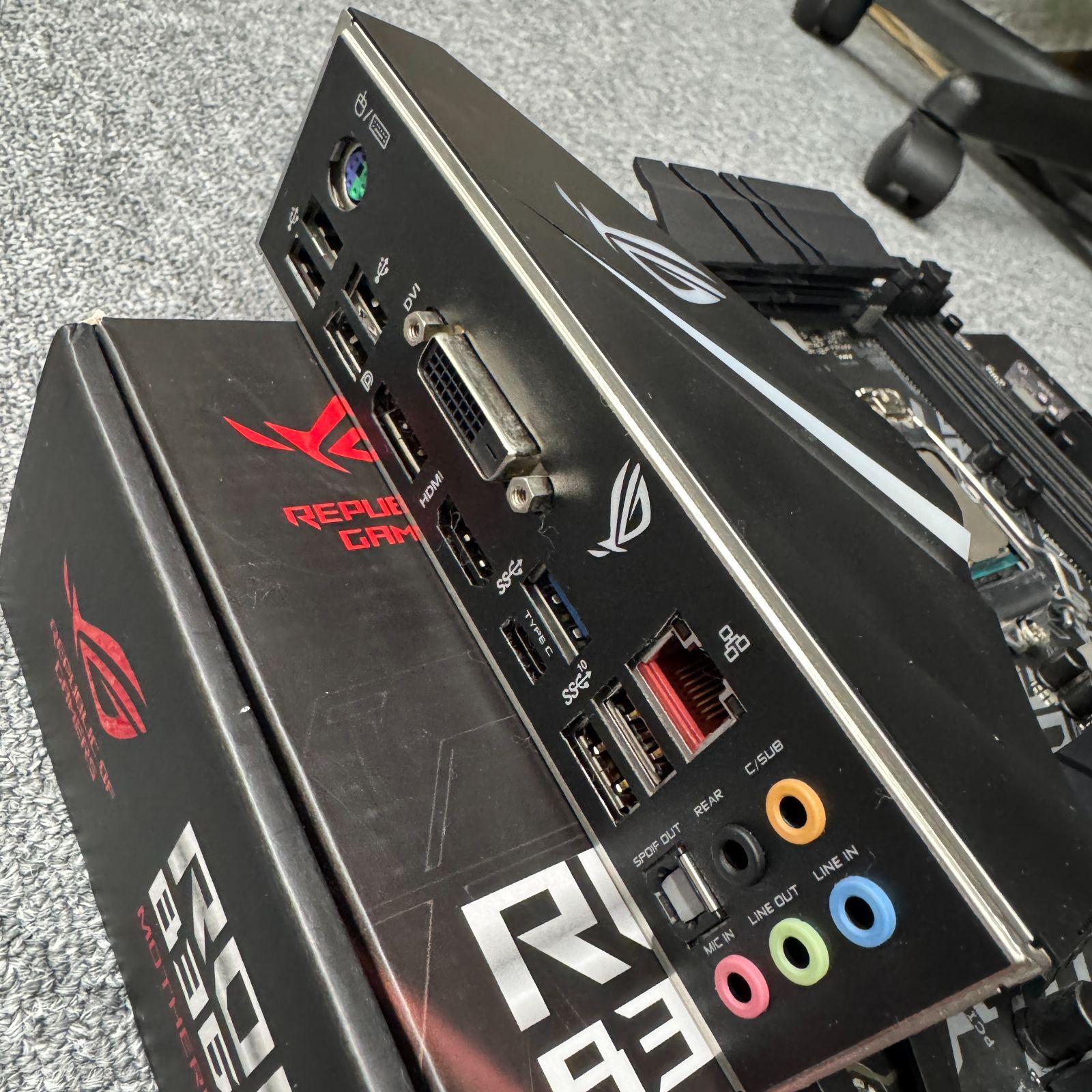 ROG STRIX B365-F GAMINGとi7 8700セット ROG STRIX B365-F GAMING | マザーボード | ROG Japan