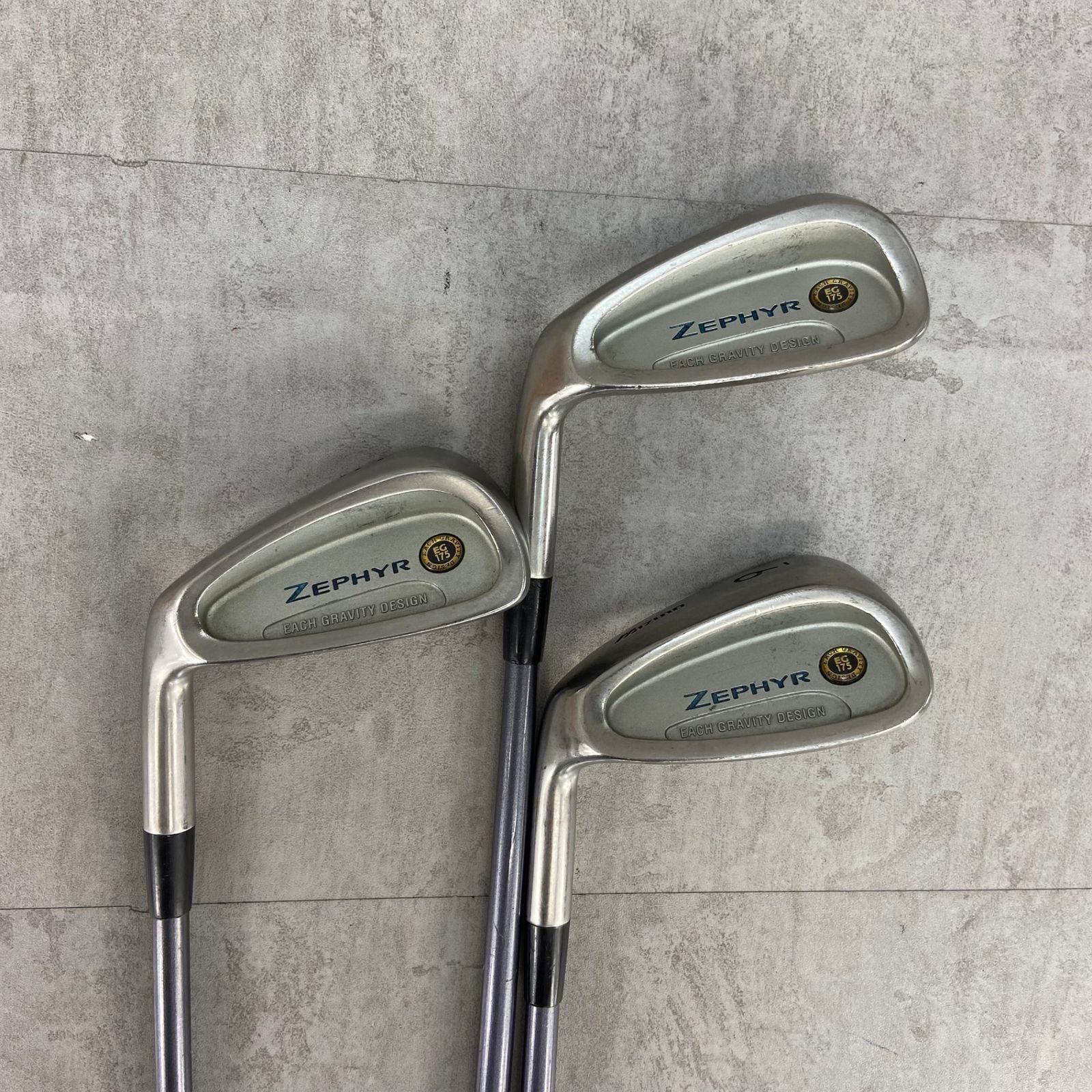 MIZUNO - レフティー　MIZUNO　ミズノ　ZEPHYR　ゼファー　レディースゴルフ　アイアン5本セット　カーボン　L　左利き用 レフティー MIZUNO ミズノ ZEPHYR ゼファー レディースゴルフ