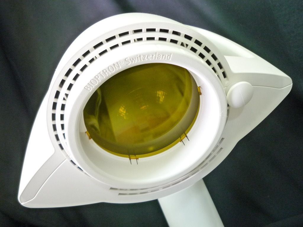 定価41万円 BIOPTRON pro1 バイオプトロンプロ1 使用2回 元箱 定価41万円 BIOPTRON pro1 バイオプトロンプロ1 使用2回 元箱