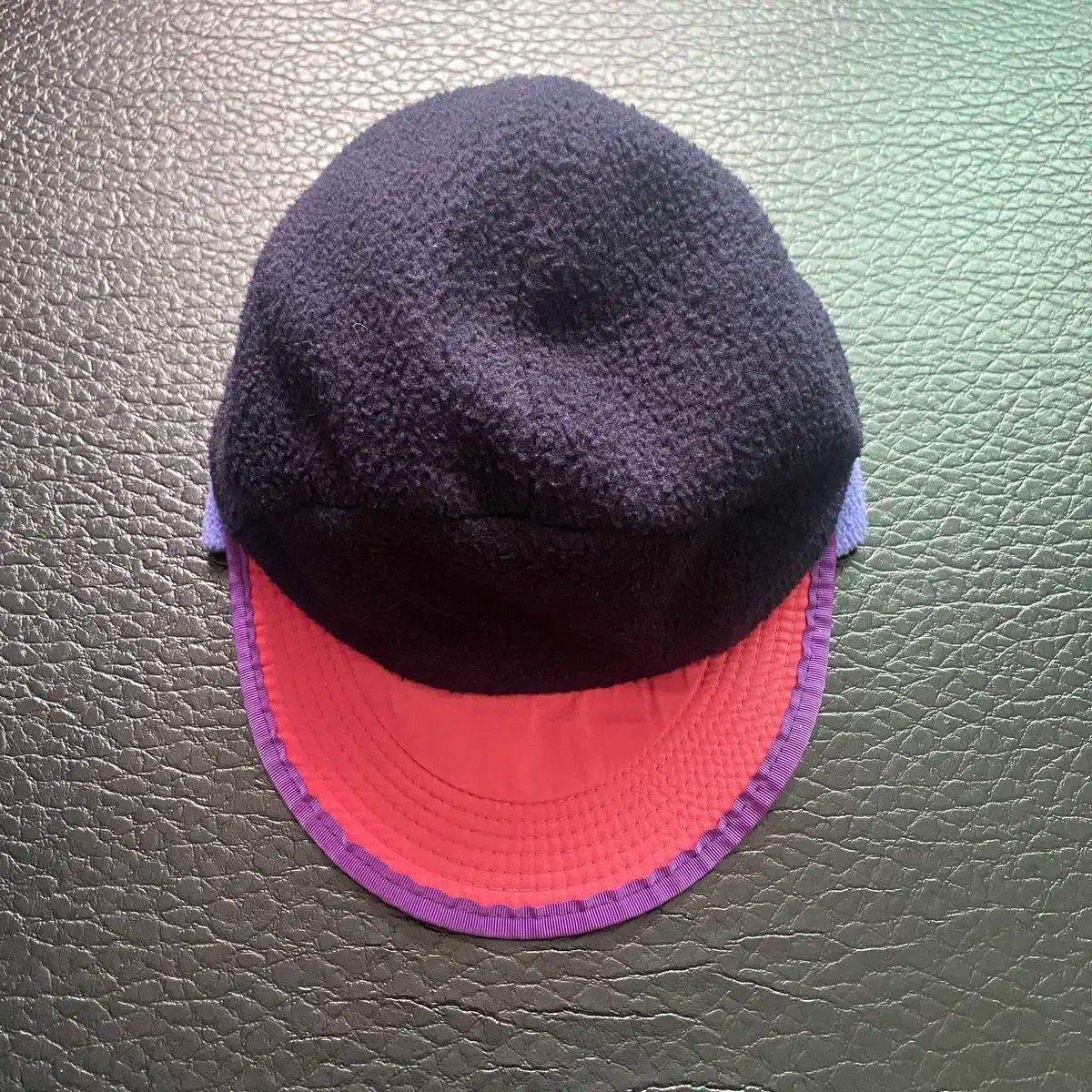 PINK VA限定 GOD ONLY KNOWS LOGO CAP プレスリリース：アーティスト