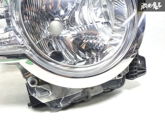 ✨️ちぃ✨️スズキ ハスラー MR92S 純正 左ヘッドライト ✨️ちぃ✨️スズキ ハスラー MR92S 純正 左ヘッドライト スズキ