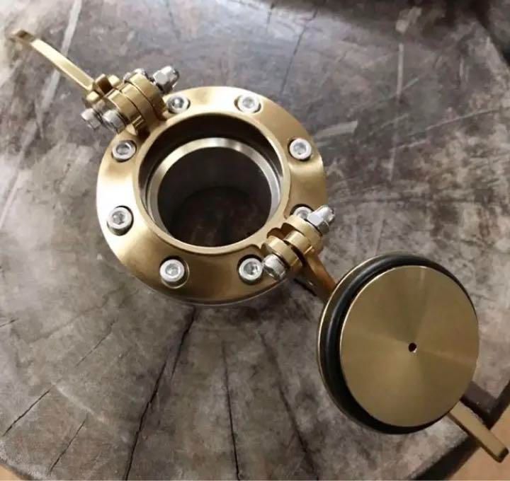 ガスキャップ ハンドメイド ハーレー xl fxd fld flh flt 48 BRASS 