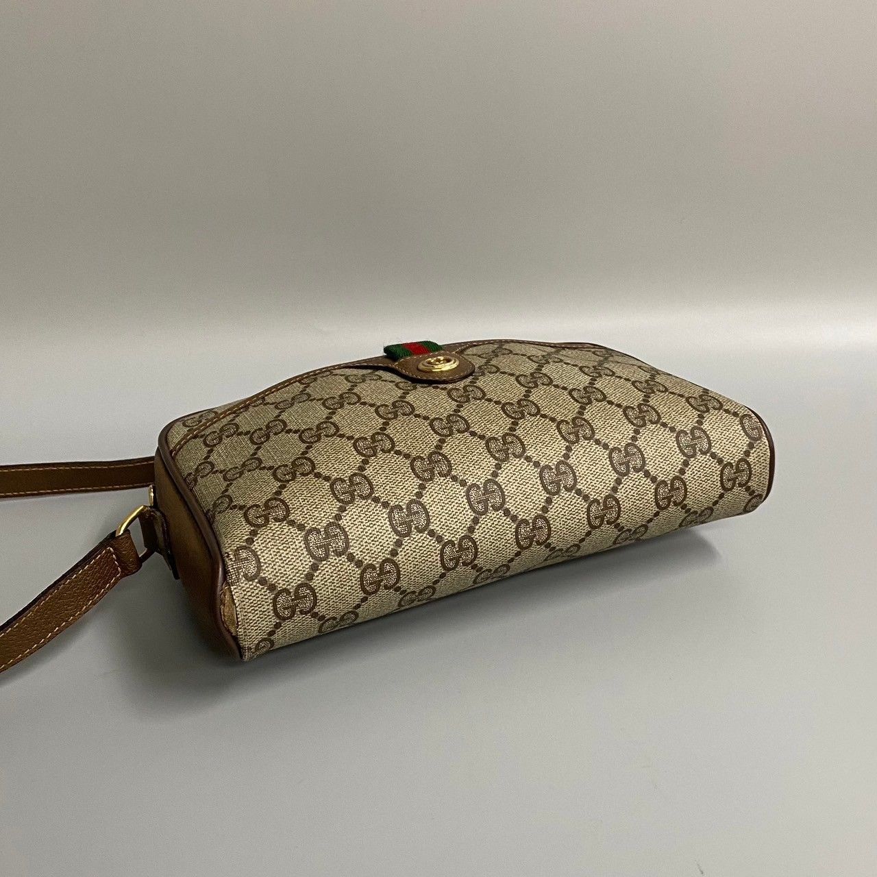 美品 GUCCI グッチ オールドグッチ シェリーライン GG ロゴ 柄 レザー 本革 ミニ ショルダーバッグ ポシェット ブラウン 茶 23431  - メルカリ