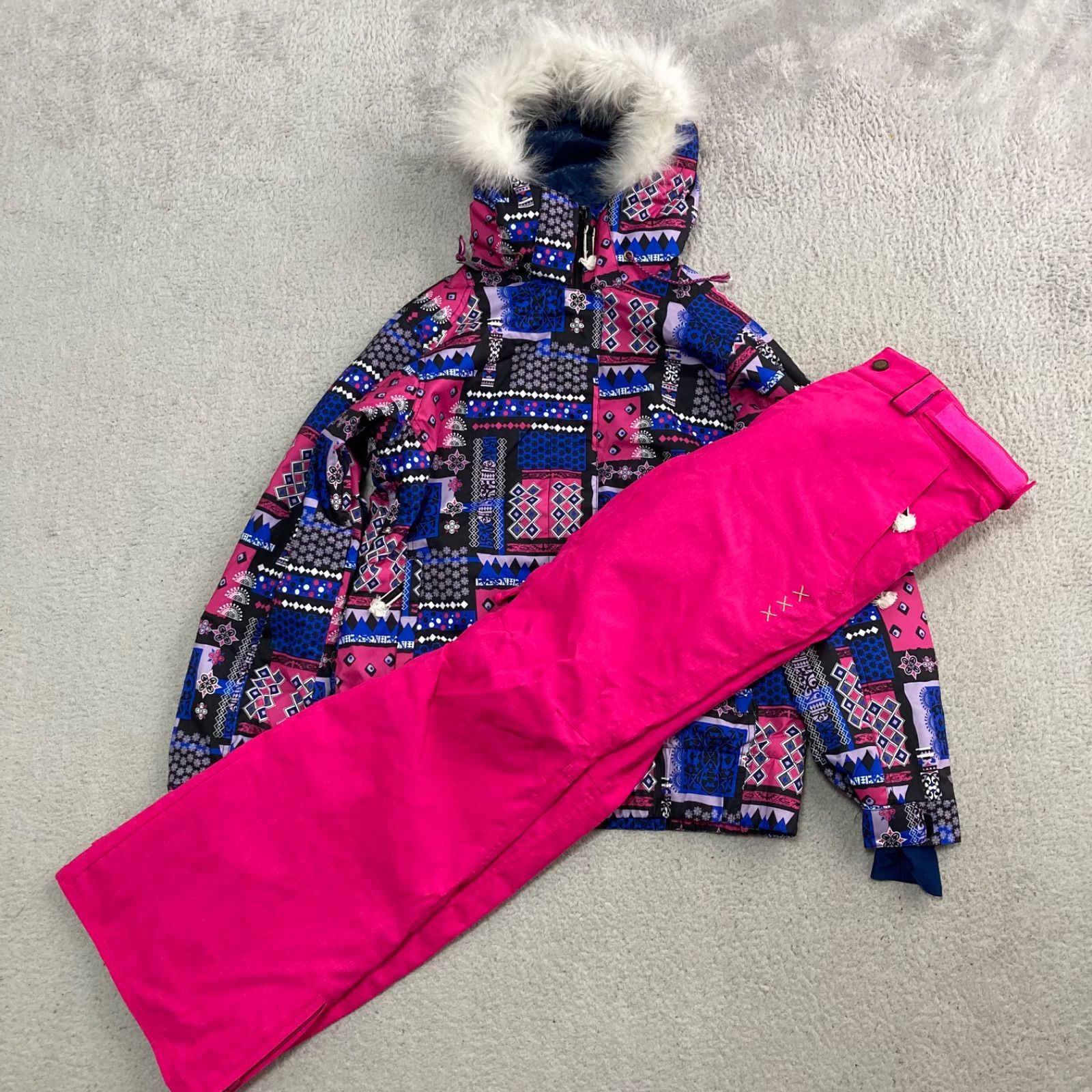 スノーボード ウエア パンツLLサイズswivel スノボウェア買取 相場」の実績-家電買取なら高く