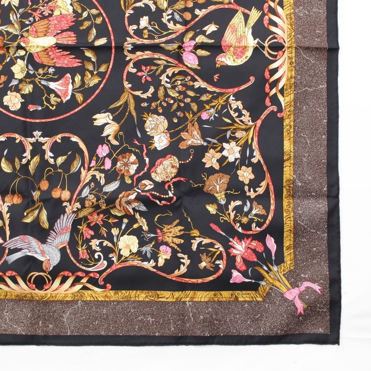 エルメス カレ90 シルク PIERRES d' ORIENT et d' OCCIDENT 東洋