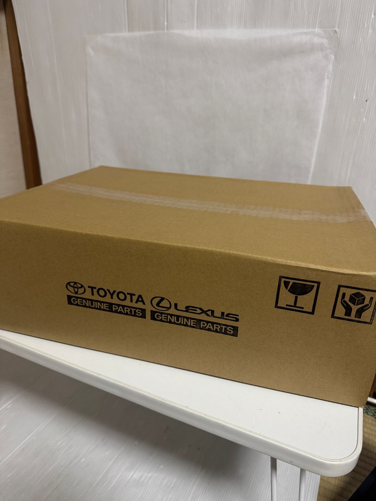 レクサスPHV車載器用充電ケーブル G9060-76010●トヨタ純正品●サイズ 7.5m の為 商品中身は型番から検索下さい r70501b1~10