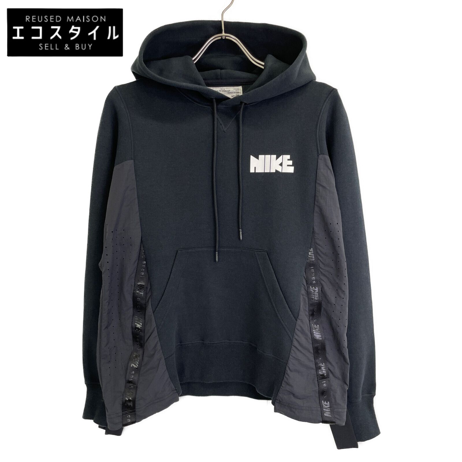 NIKE ナイキ ×sacai ﾌﾞﾗｯｸ NRG HOODIE ﾄﾞｯｷﾝｸﾞﾌﾟﾙｵｰﾊﾞｰﾊﾟｰｶｰ XS