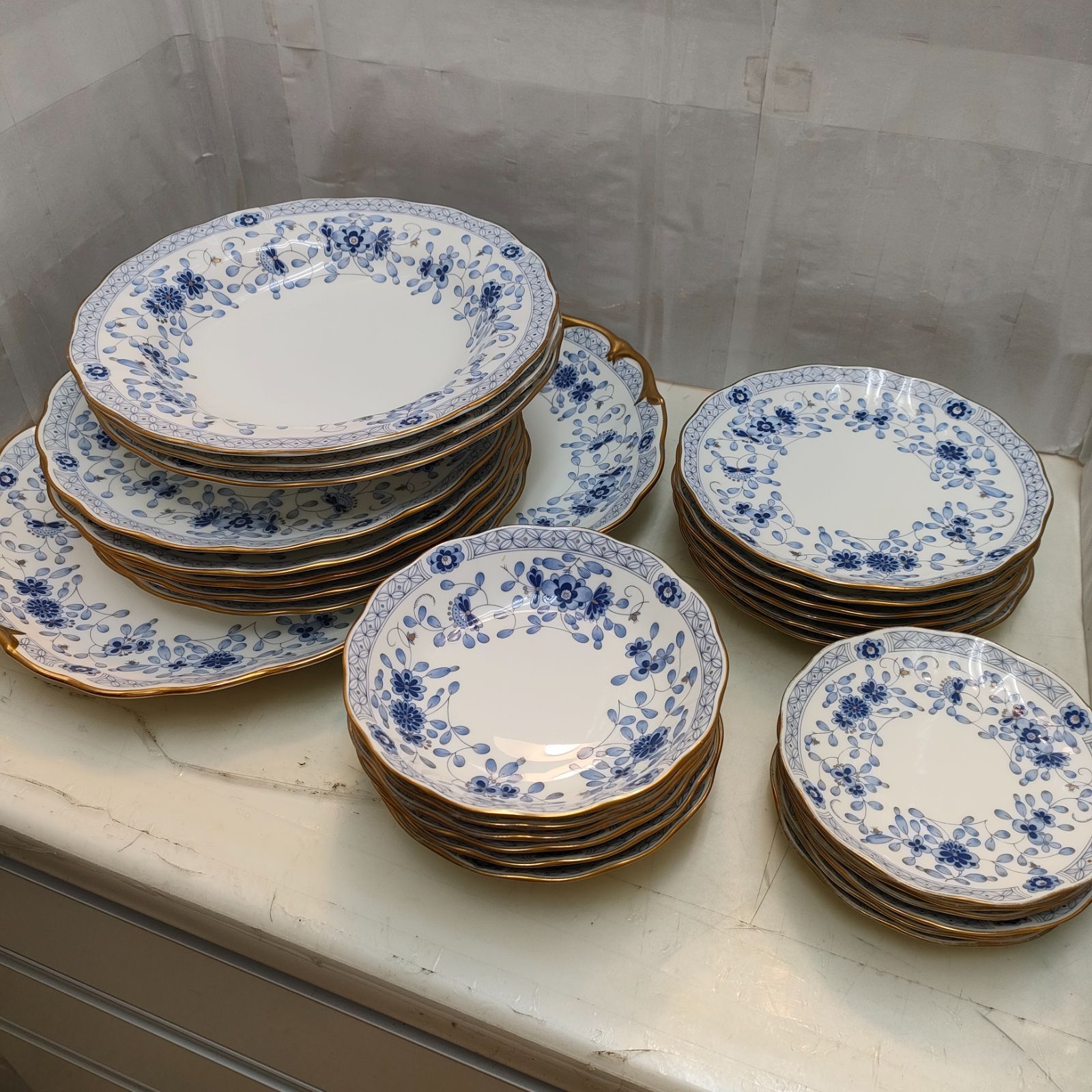 大阪・関西万博 ミャクミャク 豆皿 色絵間取 有田焼 ② ☆大阪・関西