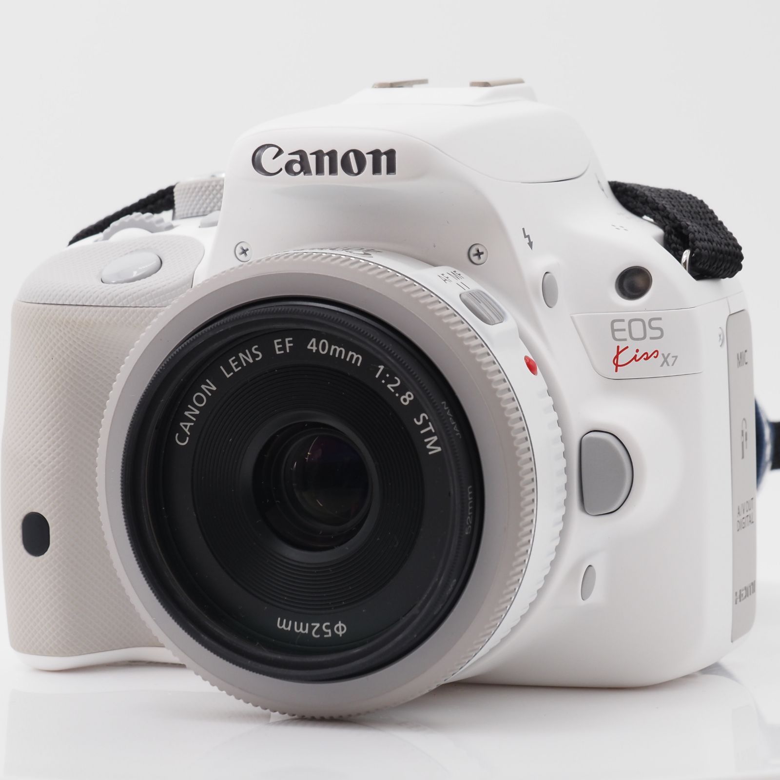 101350☆ほぼ新☆Canon デジタル一眼レフカメラ EOS Kiss X7(ホワイト) ダブルレンズキット2 EF-S18-55mm F3. 5-5.6 IS STM(ホワイト) EF40mm F2.8 STM(ホワイト) 付属 KISSX7WH-WLK2 SUNBRIGHT株式会社  メルカリ
